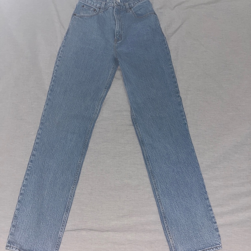 Abercrombie & Fitch Women's 90’s Straight Ultra High Rise Blue Jeans